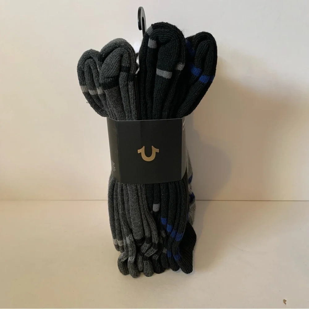 NWT. TRUE RELIGION Men’s 8 Pack Crew Socks